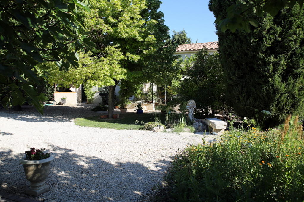 Gite La Gourmandine Saint-Andiol Εξωτερικό φωτογραφία